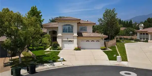 2431 Elizabeth Court