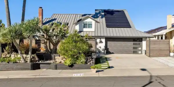2718 Socorro Lane