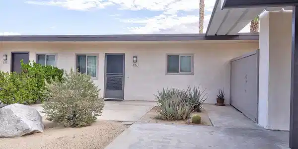 3161 W Club Circle