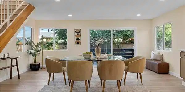 2507 E Banyan Court