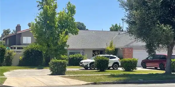 1229 W Olive