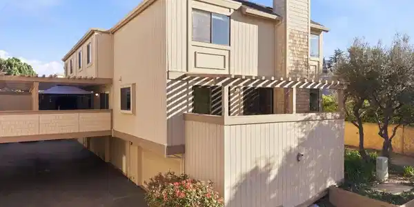 16152 Loretta Lane