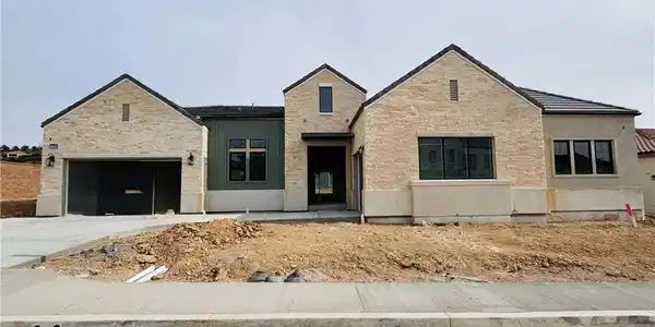 11900 Red Hawk Lane