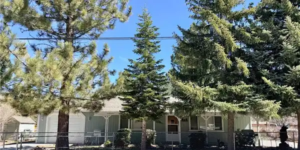 829 W Country Club Boulevard