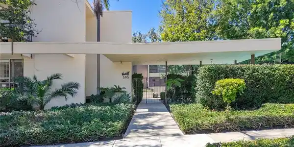395 Cliff Drive