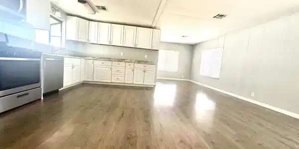 150 S Rancho Santa Fe