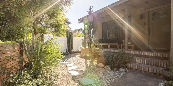 4253 Guardia Avenue