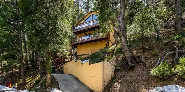 24333 Horst Drive