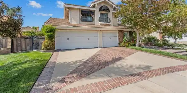 1367 Northstar