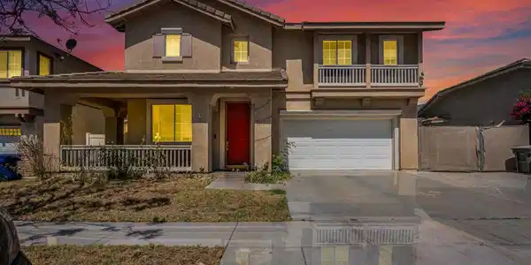 936 Hinckley Lane