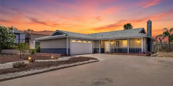 24048 Cruise Circle