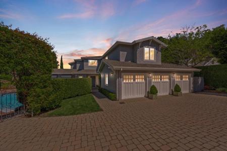 629 Lombardy Way