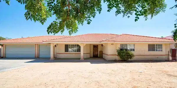 9527 Riggins Road