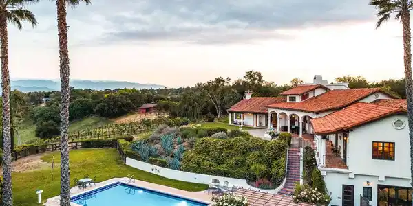 1486 1464 Rolling Hills Road