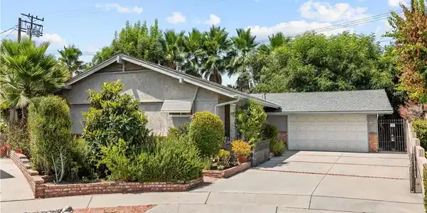 5209 Ansdell