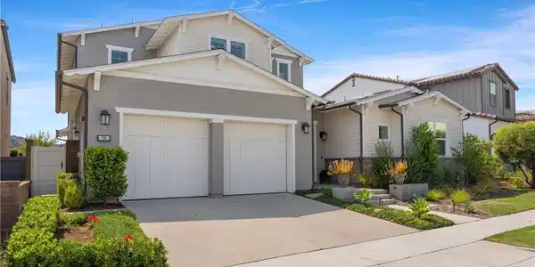 19 Tandeo Drive