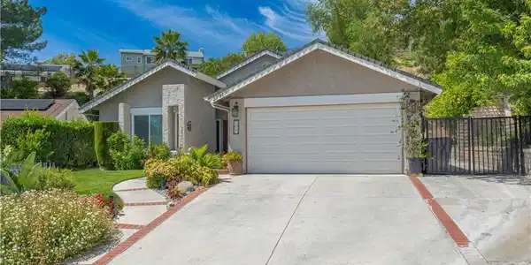 27917 Redwood Glen Road