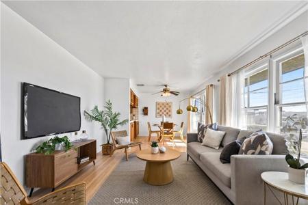 15974 Hawthorne