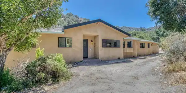 186 San Benancio Road