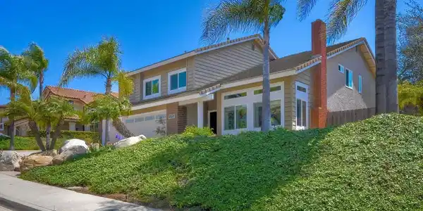 13205 Poway Hills Dr
