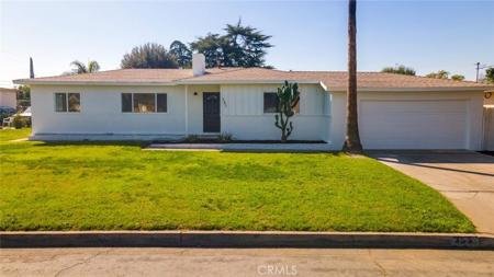 383 E Mesa