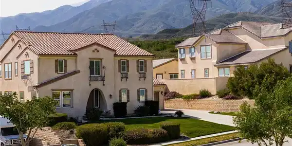 4976 Golden Ridge Place
