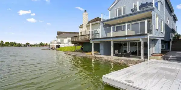 1117 Shoal Drive
