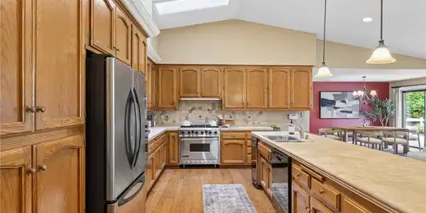 885 Ten Oaks Way