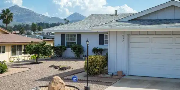16421 Ramada Dr