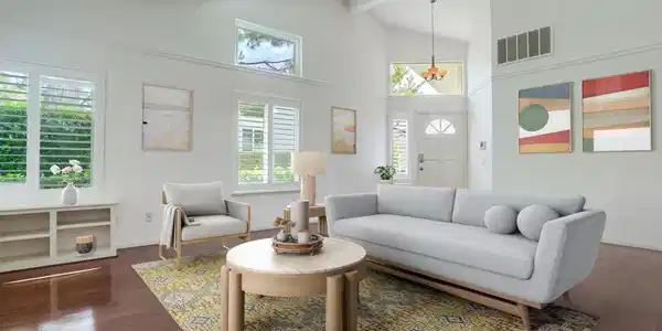 8949 Circle R View Lane