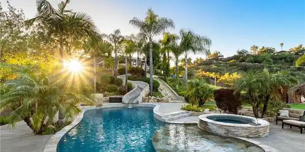 14179 Woods Valley
