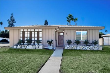 1480 E Colver