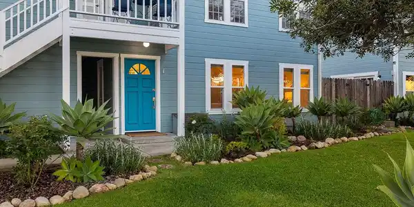 635 Elm Avenue
