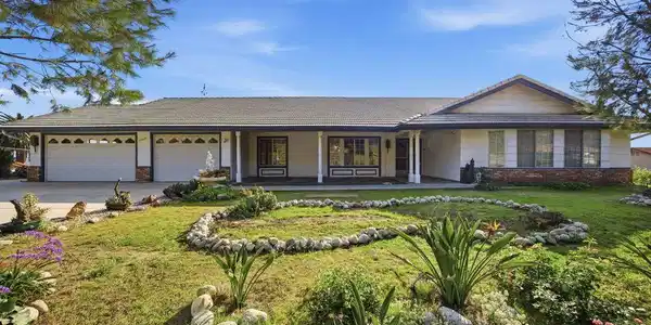 25945 Fran Lou Drive