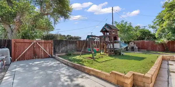 1734 Orange Street