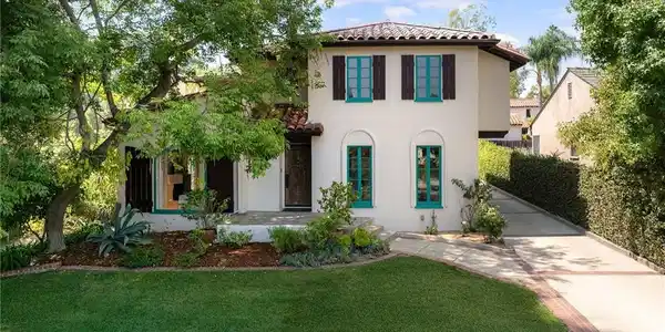 375 La Mirada Avenue