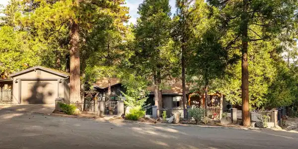 25255 Nestwa Trail