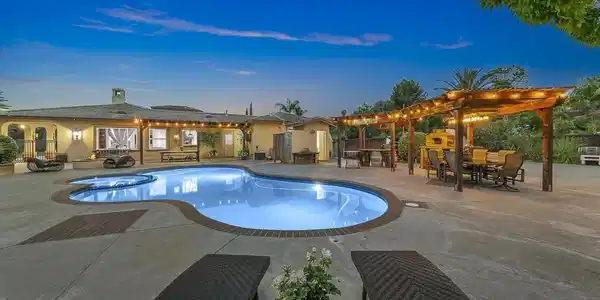 1508 Sequoia Lane