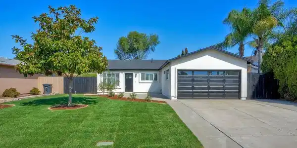 12634 Roberto Way