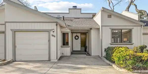 15314 Calle Enrique