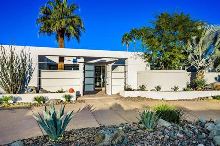 12157 Saint Andrews Drive
