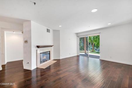 5744 Oak Bend Lane