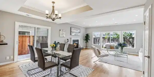 876 Ursa Lane