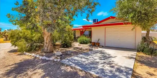 4816 Terry Lane