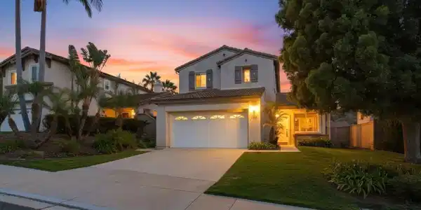 6084 Paseo Monona