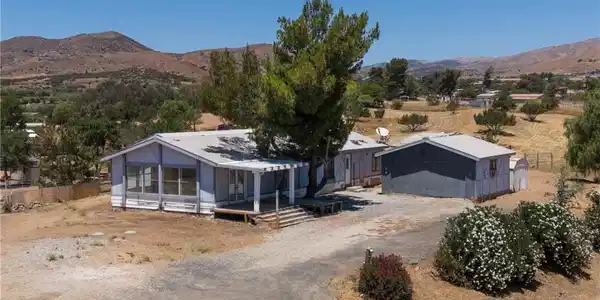 4114 Aliso