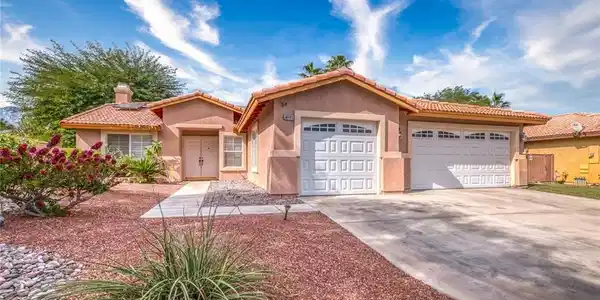 30493 San Eljay