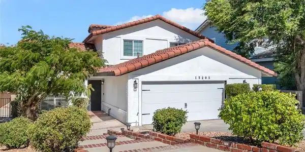 13205 Alta Vista