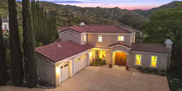969 Crown Hill Drive