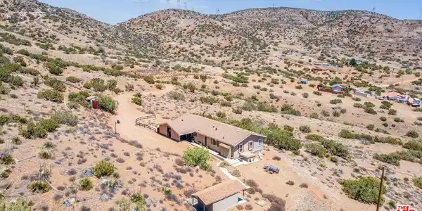 1794 Rebel Road
